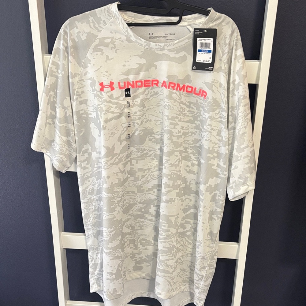 Under Armour Men's White Camo Tee